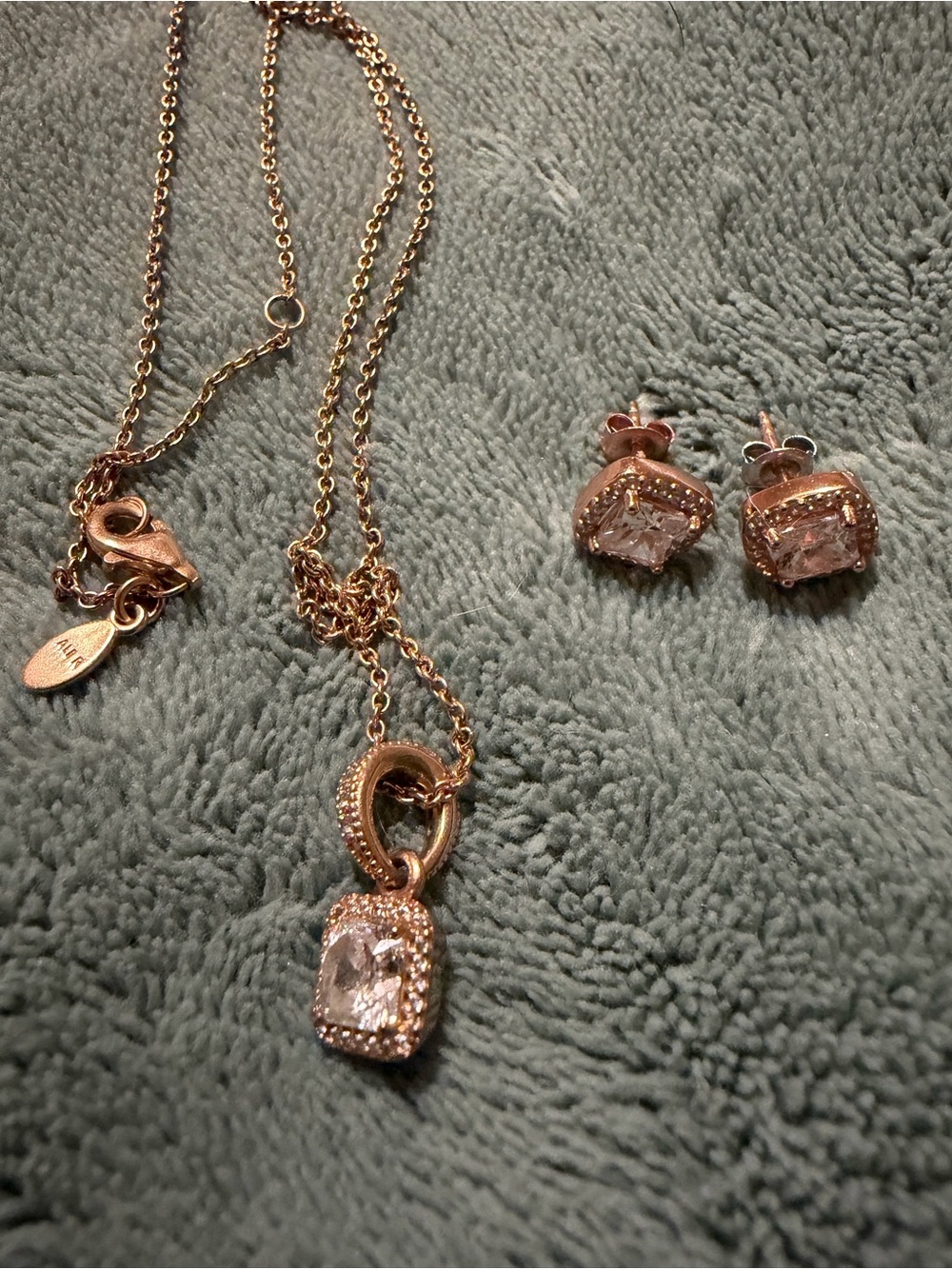 Pandora Rose Gold Necklace and Earrings Set